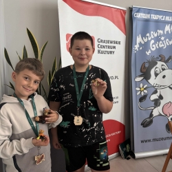 548007630_1373598301437525_727076713746478155_n