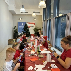 cfc95305-f753-4c59-a25c-563a14349f0e (1)